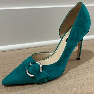Worn once Nine West teal heels